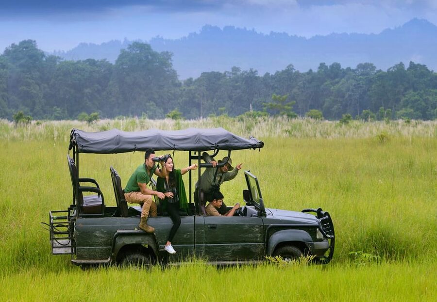 2 Days Chitwan Jungle Safari Tour from Pokhara/Kathmandu - The early road from Kathmandu or Pokhara