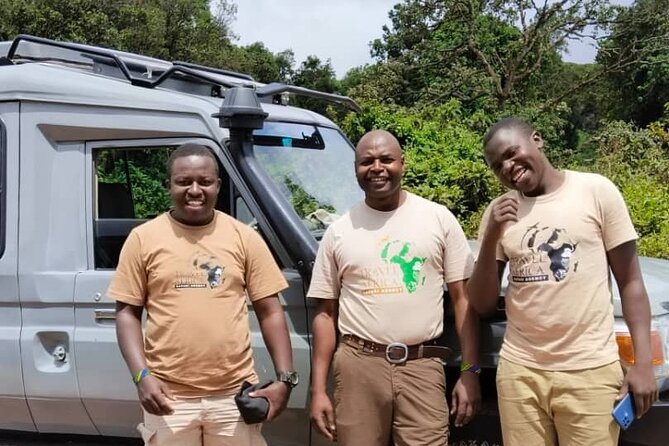 3 Days Small Group Safari to Serengeti NP and Ngorongoro Crater Tour in Tanzania - The six-person limit changes the feel
