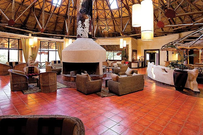 4 Days Masai Mara & Lake Nakuru Lodge Safari - Day 3: Early Mara wildlife, then the lakes