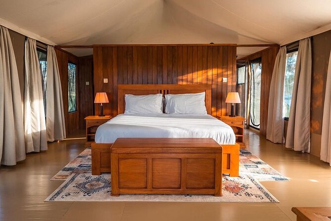 6-DayThe Best of Northern Tanzania Safari - What the private vehicle changes