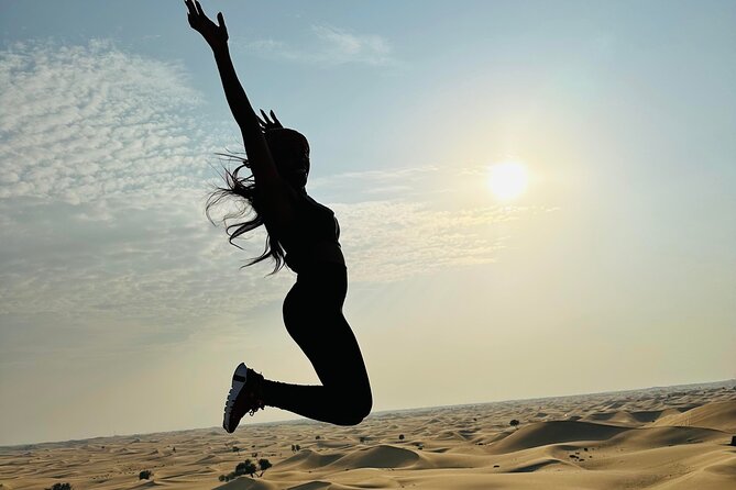 Abu Dhabi: 4x4 Desert Safari and Sandboarding. - Who will enjoy this desert safari most