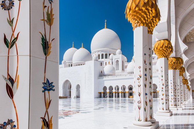 Abu Dhabi city tour & desert safari from Dubai - Abu Dhabi’s Landmark Loop, Seen Quickly