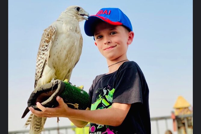 Abu Dhabi - Kids Friendly Morning Desert Safari - The guide and the level of support
