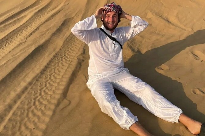 Adventure non touristic camel safari - Jiyai and the surprise of water in the desert