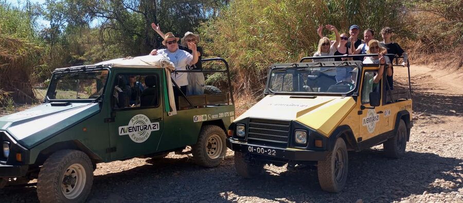 AFTERNOON JEEP SAFARI & SUNSET - Paderne Castle and a Short History Stop