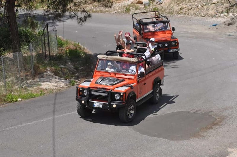 Alanya Jeep Safari: Dim Cave, River & Nature Adventure - The guides make or break the jeep atmosphere