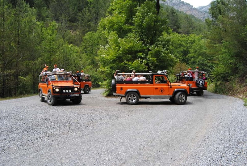 Alanya: Sunset Night Safari with Boat Trip with Dinner - First views at the I Love Alanya sign