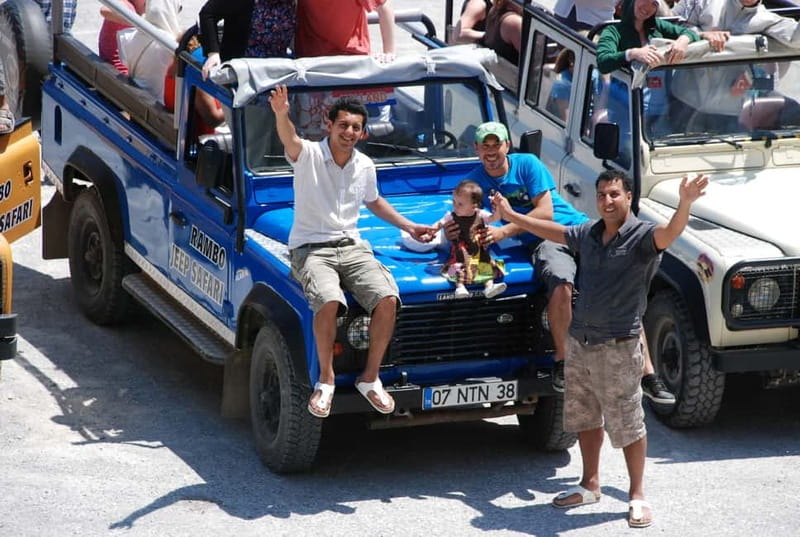 Alanya: Taurus Mountains Jeep Safari & Lunch at Dimcay River - Lunch beside the Dim Cayi River