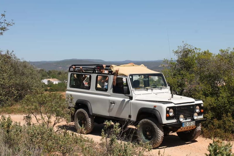 Albufeira Jeep Safari with Zoo - Castle of Paderne: a scenic stop with a limitation