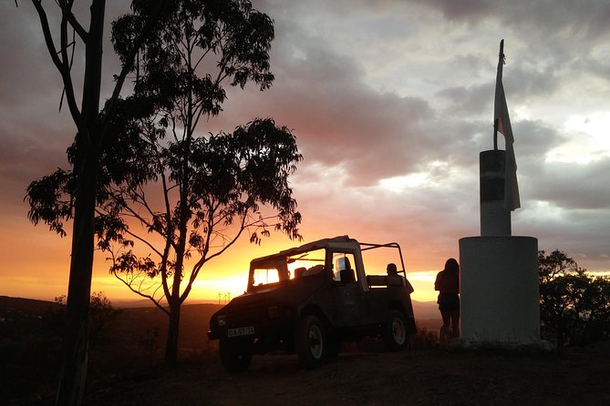 Algarve Sunset Safari Tour from Albufeira - Alte, water springs, and country tracks