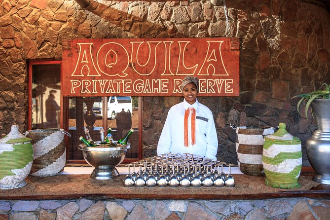 Big Five Game Reserve Wildlife Safari from Cape Town - Lunch, the lodge, and the midday pause