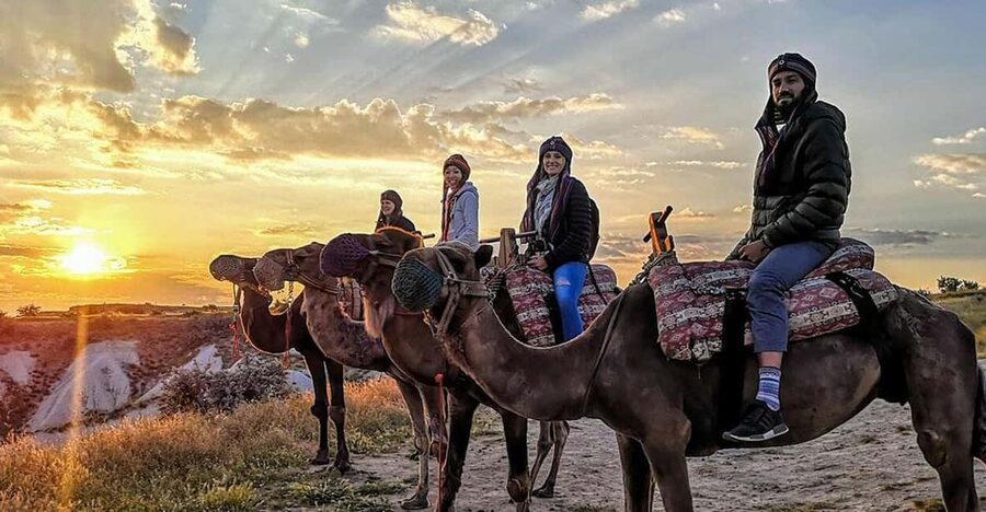 Cappadocia: Camel Safari - What the guide service may be like