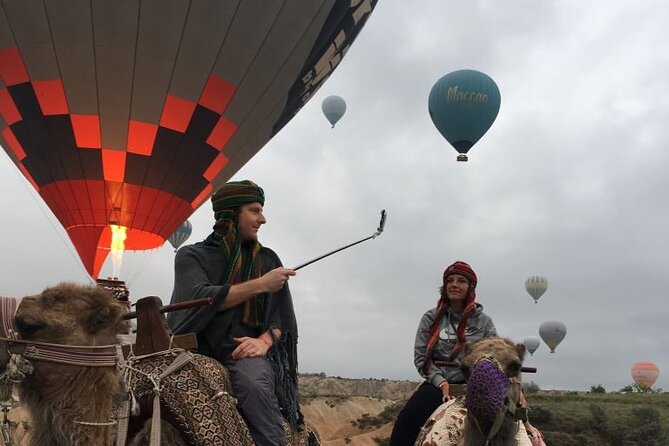 Cappadocia: Sunrise Camel Safari - Photo stops with the sunrise balloons