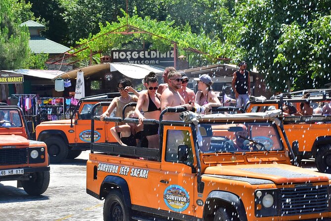 Combi Safari offroad adventure with picnic - Picnic lunch beside the Obacay River