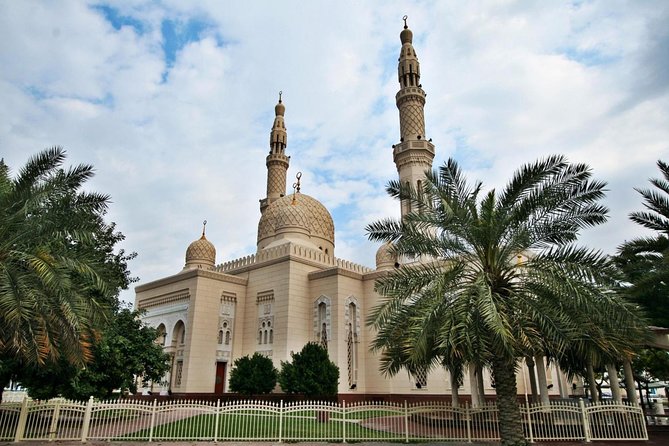 Combo Dubai City Tour and 4X4 Desert Safari with Dinner - The midday break is useful, not wasted time