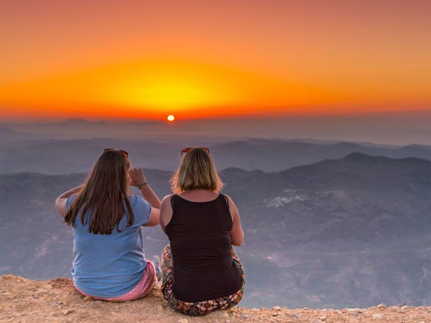 Crete: Land Rover Safari with Sunset Viewing, Dinner, & Wine - My call: book it if you want an evening with character