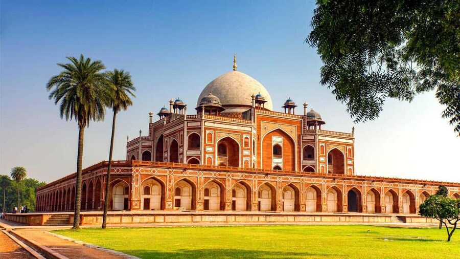 Delhi Agra Jaipur Golden Triangle Multiday Trip with Safari - Day 1: Delhi’s monuments and an evening drive to Agra