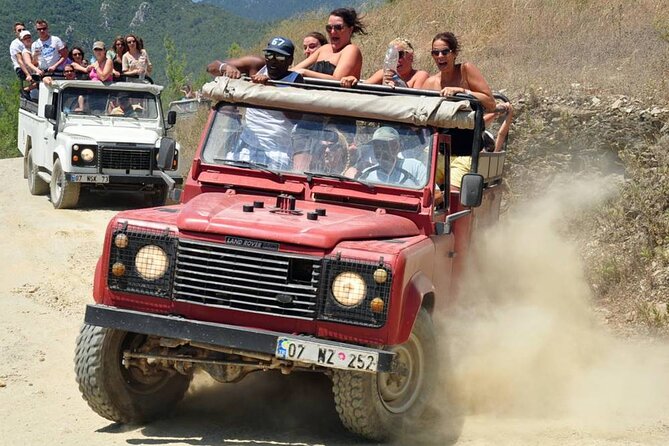 Discover the Taurus Mountains with Alanya Jeep Safari Tour - Lunch in the Mountains