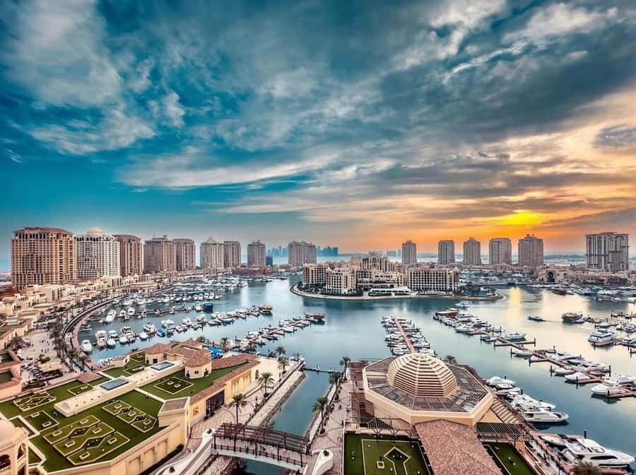 Doha: Combo City Tour and Desert Safari with Camel Ride - Guides can make or break the day