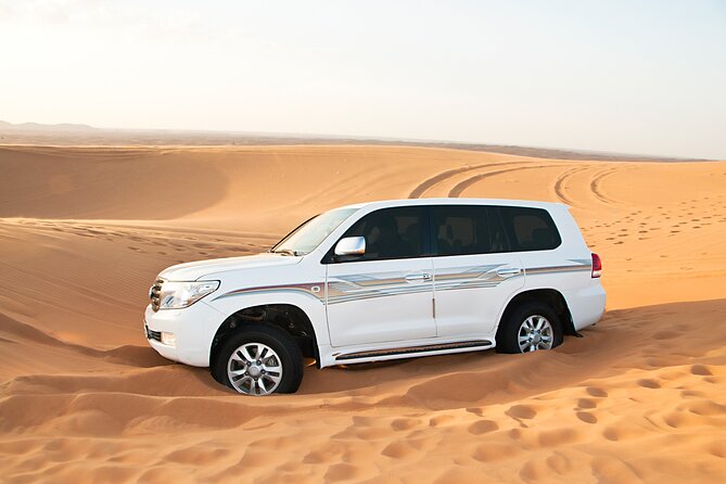 Doha Desert Safari Full day With Dinner,Dune Bashing,Sandboarding - Khor Al Udaid’s desert and sea view