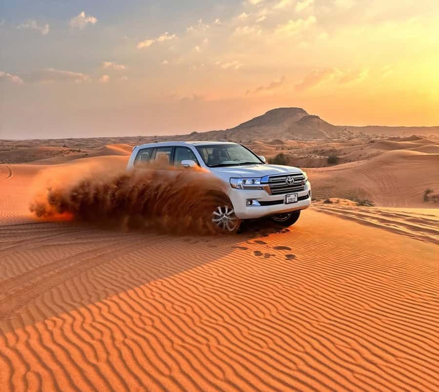 Doha: Inland Sea Desert Safari with Sunset & Sunrise Views - What to bring and how to prepare