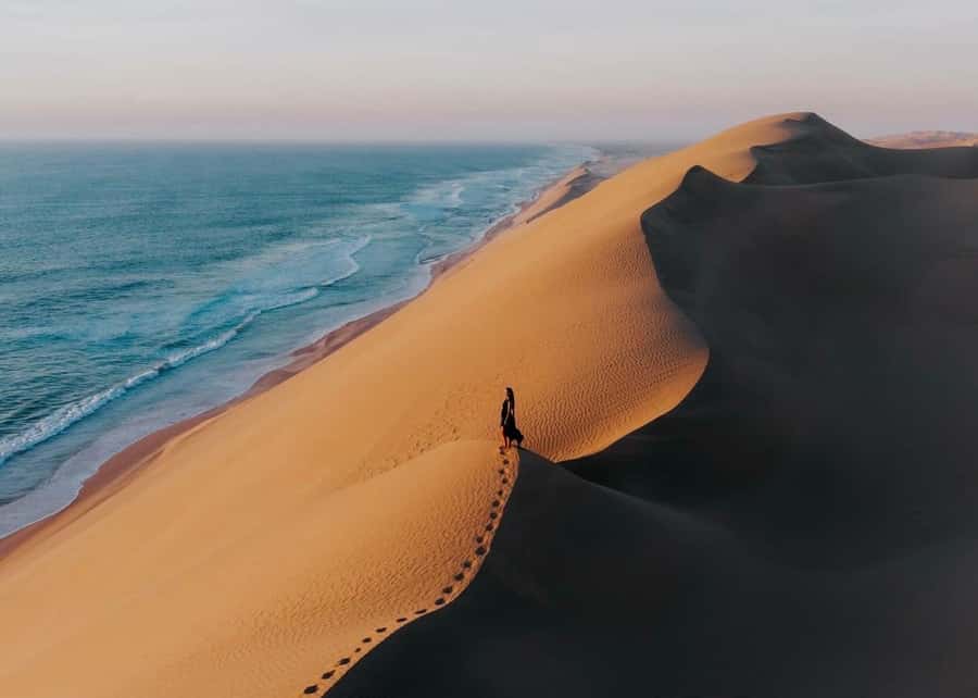 Doha: Inland Sea Desert Safari with Sunset & Sunrise Views - The 4x4 ride from Doha to the dunes