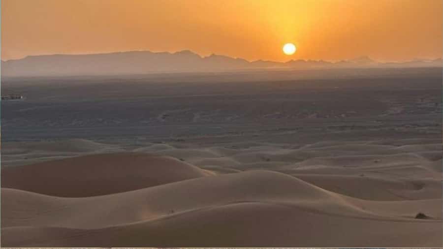 Doha :Sunrise/ Sunset Desert Safari CamelRide & Sandboarding - Key points to know before you book