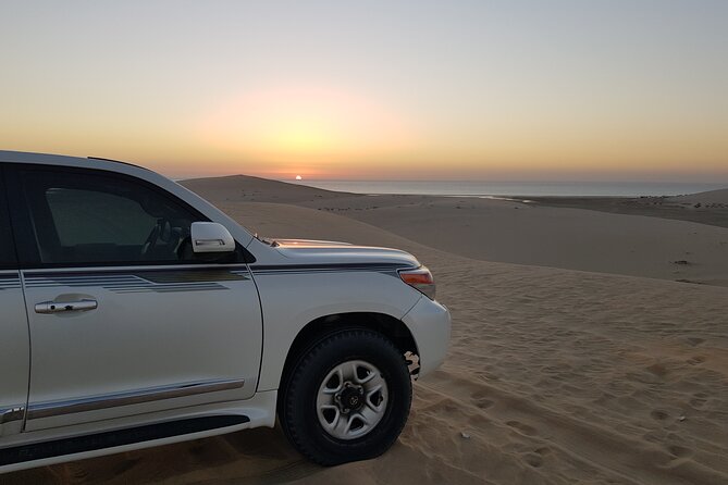 Doha: Sunrise /Sunset Desert Safari with Sand Boarding,Camel ride - Sunrise or sunset: choosing the right departure