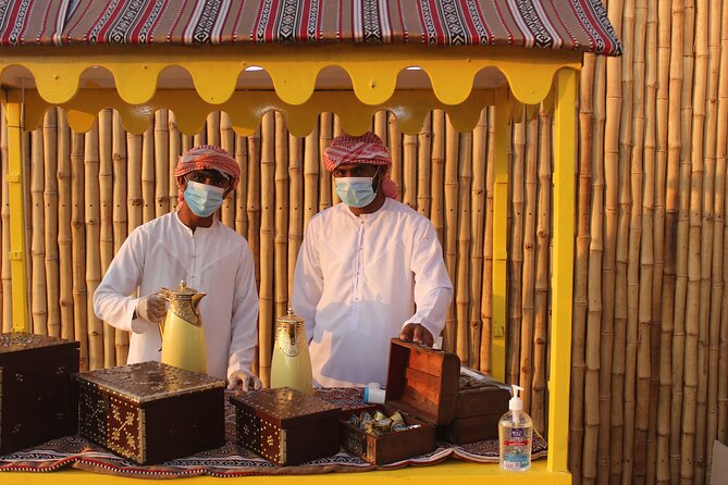 Dubai Afternoon Desert Safari and BBQ Dinner - How the guide can make or break the outing