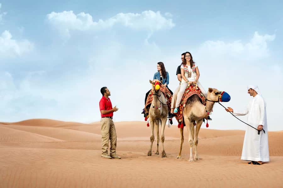 Dubai: Camel Safari, Wildlife & Lakeside Breakfast - The 45-Minute Drive Out of Dubai