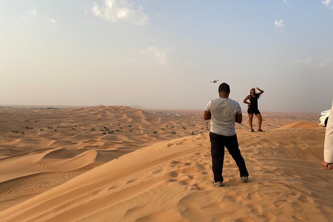 Dubai Desert Safari, Camel, Live BBQ & Shows (Private 4x4 Car) - BBQ dinner includes vegetarian and non-vegetarian choices