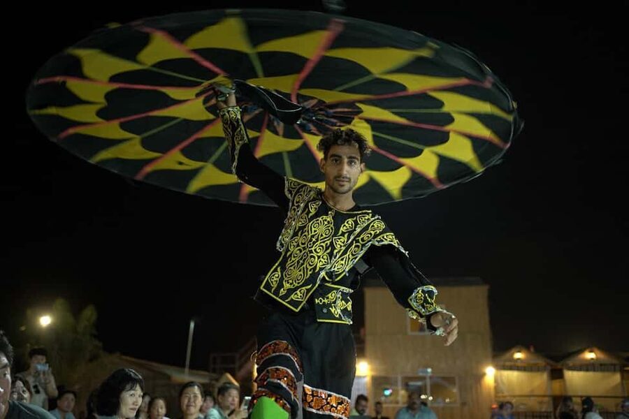 Dubai: Desert Safari, Camel Ride, Quad Bike & BBQ Dinner - Sunset, henna, shisha, and traditional dress