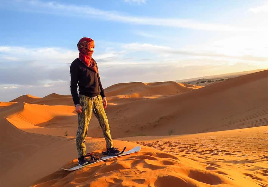 Dubai: Desert Safari, Camel Ride, Sandboard & Buffet Dinner - The 4x4 ride and dune bashing