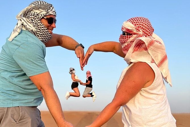 Dubai Desert Safari- Experience The Thrill in The Desert - What the guide can add to the day