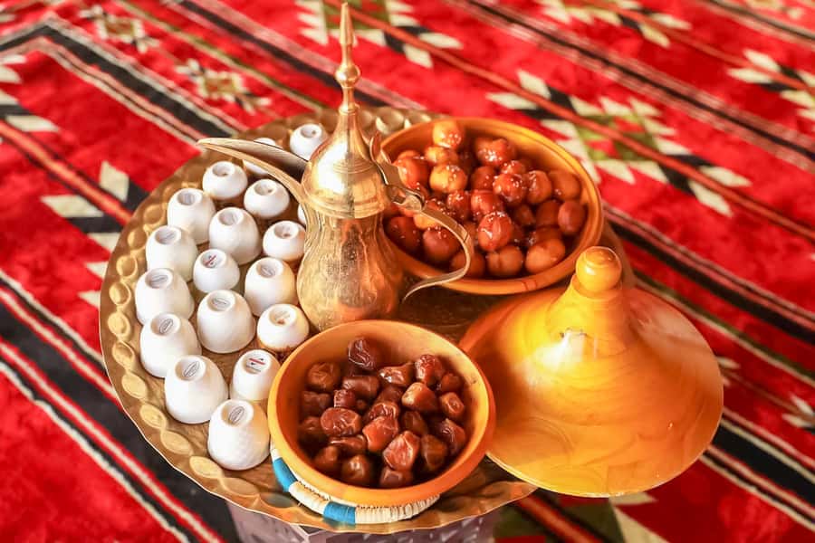 Dubai: Desert Safari with Camp, Dinner, & Optional Overnight - Sunset Photos in Open Desert