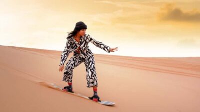Dubai Desert Trail: Guided Quad/Polaris and Red Dunes Safari