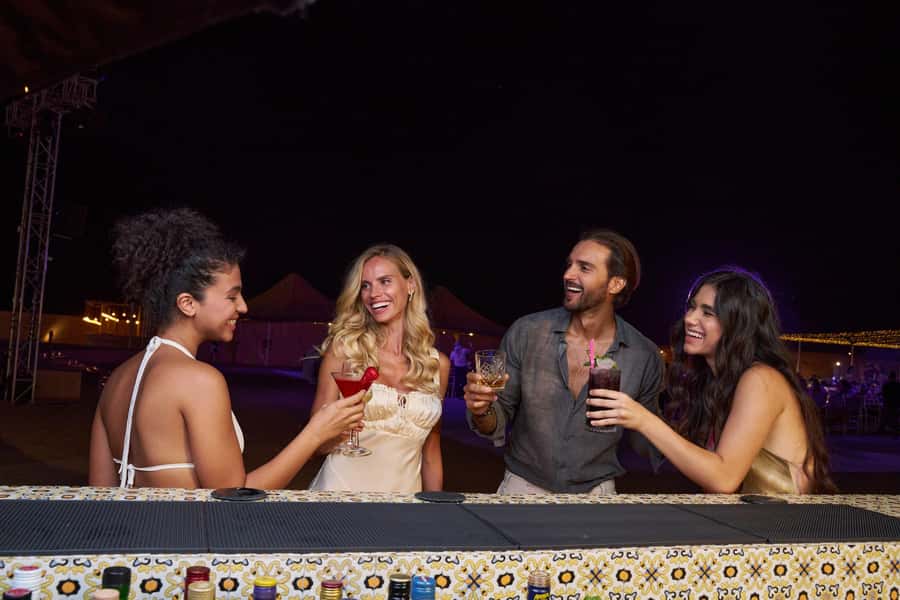 Dubai: Exclusive VIP Desert Safari Dinner with Live Show - Sunset stops and the small desert details