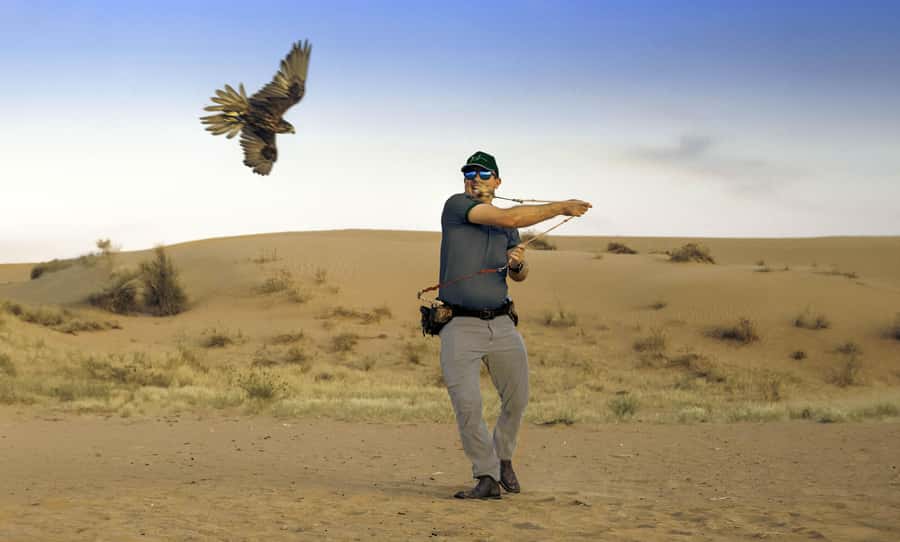 Dubai: Heritage Camel Desert Safari with Traditional Dinner - What the guides do, and what they do not do
