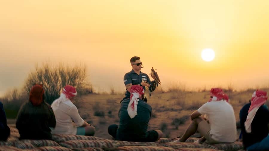 Dubai: Heritage Desert Safari wtih Overnight and Breakfast - The classic Land Rover drive