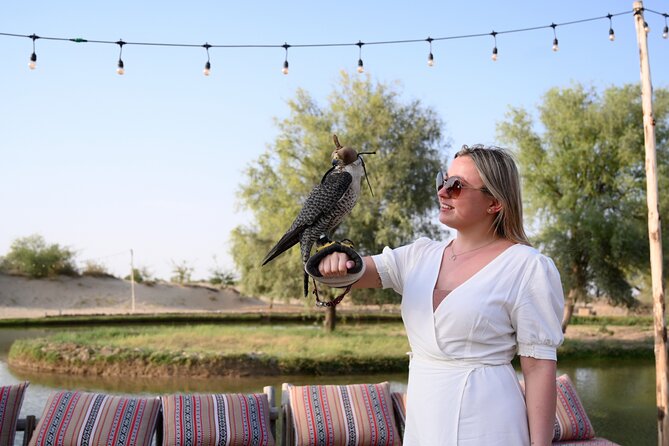 Dubai: Morning Safari by Vintage G Class & Al Marmoom Experience - A camel caravan across the dunes