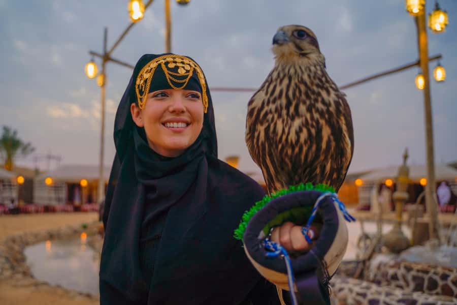 Dubai: Quad Bike Safari, Camels & Al Khayma Camp BBQ Dinner - A calm welcome before the engines start