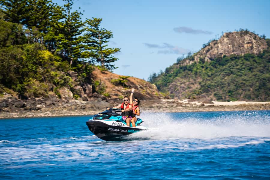 From Airlie Beach: Two-Island Safari - Daydream Island and South Molle Island by jet ski