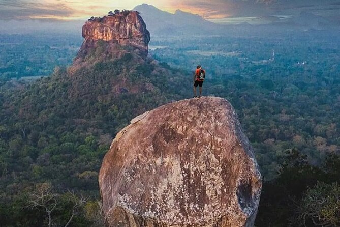 From Colombo to Sigiriya Fortress, Dambulla & Minneriya Safari - The four-hour Minneriya safari