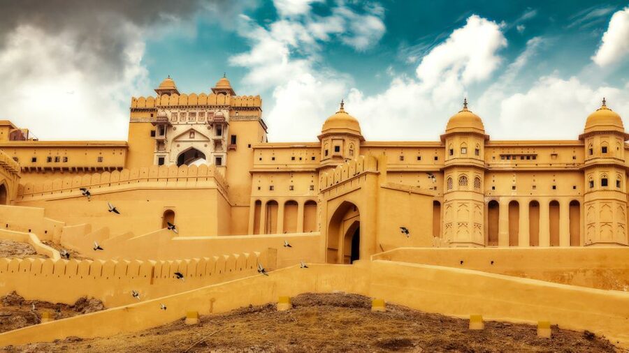 From Delhi: 5-Day Tiger Safari & Golden Triangle Tour - Day 4: Jaipur’s palaces and observatory