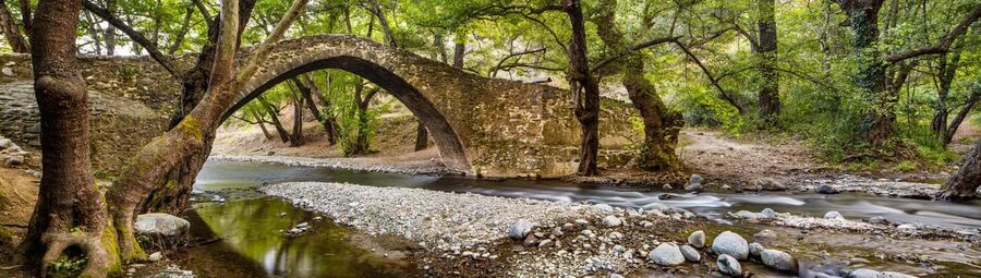From Paphos: Troodos Jeep Safari - Leaving Paphos for the Troodos Mountains