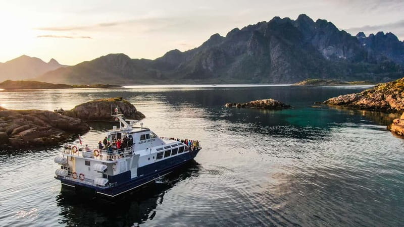 From Svolvær: Lofoten Trollfjord Cruise & Sea Eagle Safari - The route through the Lofoten Islands