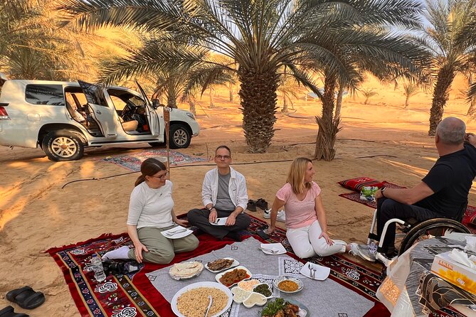 Full Day Liwa Desert Sunset Safari Tour with Lunch at Oasis - How this private tour compares with a shorter safari
