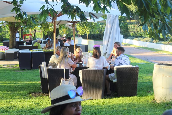 Full-Day Safari Aquila Game Reserve from Cape Town - Arriving at Aquila: breakfast before the safari
