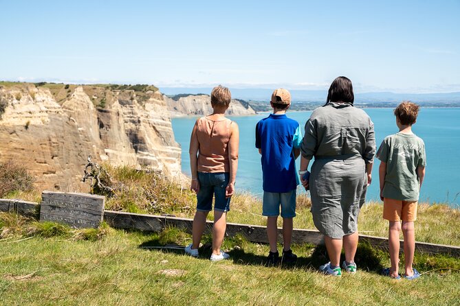 Gannet Safaris Overland tour to Cape Kidnappers Gannet Colony - Who will enjoy this Cape Kidnappers trip