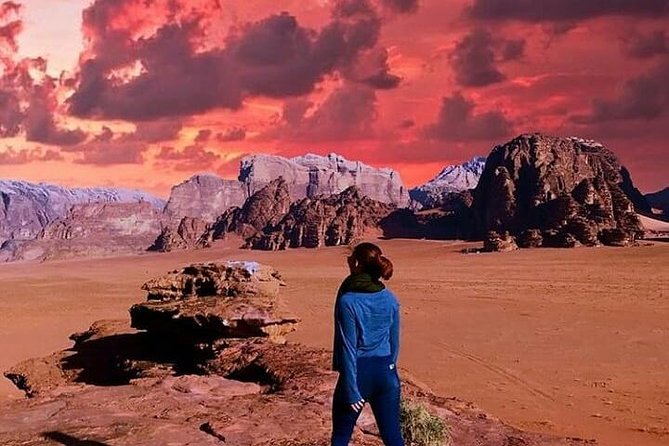 Half-Day Jeep Safari "Wadi Rum Highlights!" w/ Professional Bedouin Guide - Riding through the protected desert